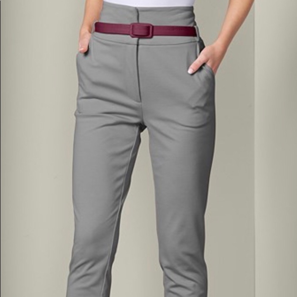 ❤️Stretch Gary Venus pants size 6.